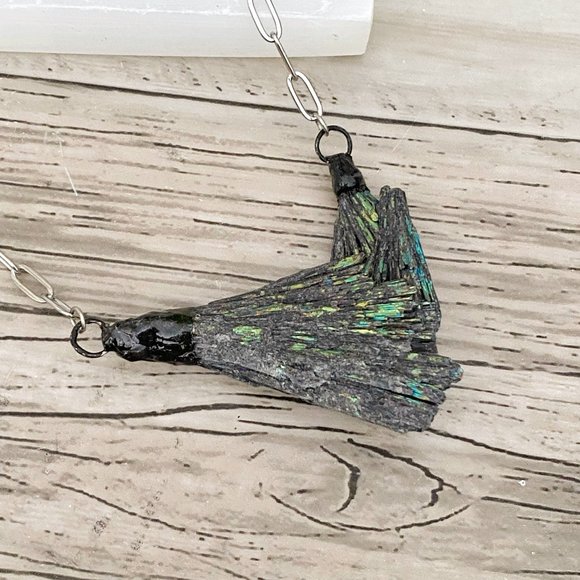 Mystic Rainbow Black Kyanite Silver Necklace (NK-44) - Picture 2 of 3